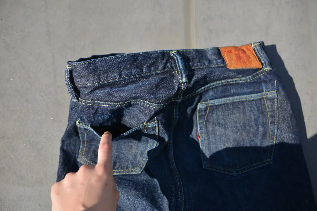 洗濯後のバックポケット（S40'sジーンズ着用1年）